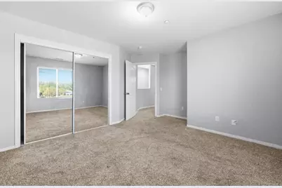 209 Journeys End, Vista, CA 92083 - Photo 32