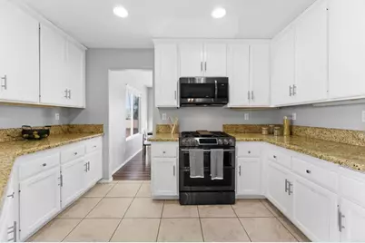 209 Journeys End, Vista, CA 92083 - Photo 14