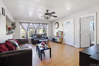 220 W Calle Primera, San Ysidro, CA 92173 - Photo 8