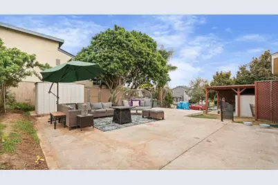 61 Del Mar Avenue, Chula Vista, CA 91910 - Photo 38