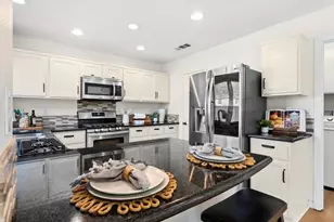 40595 Heyerdahl Ave, Murrieta, CA 92563 - Photo 16