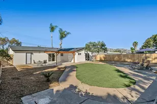 463 Parkbrook St, Spring Valley, CA 91977 - Photo 32