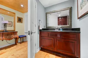 301 W G St, San Diego, CA 92101 - Photo 4