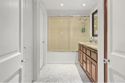 301 W G St #119, San Diego, CA 92101 - Photo 24
