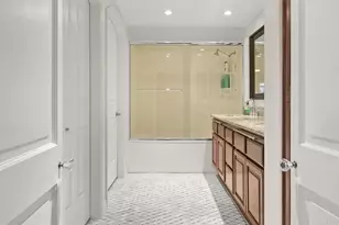 301 W G St, San Diego, CA 92101 - Photo 24