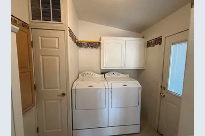 8301 Mission Gorge Road #32, Santee, CA 92071 - Photo 10