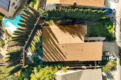 1390 Valencia Loop, Chula Vista, CA 91910 - Photo 2