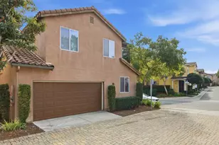 2284 Red Leaf Ln, Chula Vista, CA 91915 - Photo 10