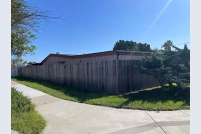 3395 Lockwood Drive, San Diego, CA 92123 - Photo 16