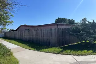 3395 Lockwood Dr, San Diego, CA 92123 - Photo 16