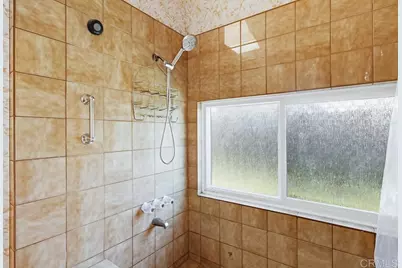 8672 Aquarius  Dr, San Diego, CA 92126 - Photo 14