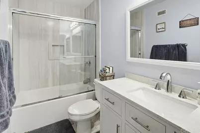 8672 Aquarius  Dr, San Diego, CA 92126 - Photo 18