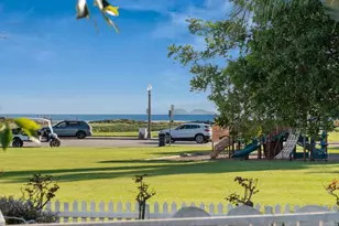 1100 Coronado Ave, Coronado, CA 92118 - Photo 22