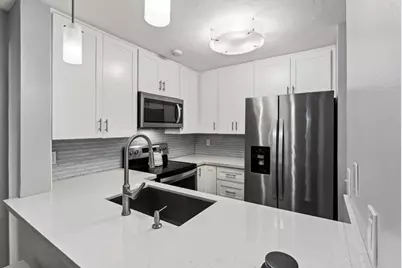 6737 Friars Road #176, San Diego, CA 92108 - Photo 4