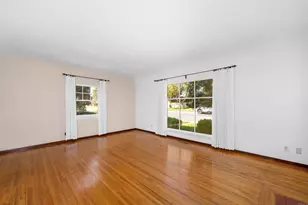 2689 Narcissus Dr, San Diego, CA 92106 - Photo 4