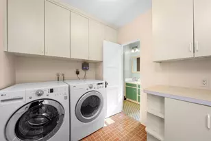 2689 Narcissus Dr, San Diego, CA 92106 - Photo 20