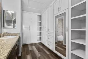 5667 Adobe Falls Rd, San Diego, CA 92120 - Photo 24