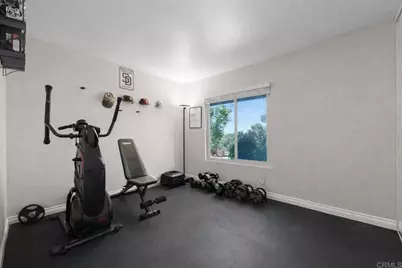 510 Bluffview Rd, Spring Valley, CA 91977 - Photo 12