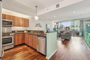 321 Tenth Ave, San Diego, CA 92101 - Photo 14