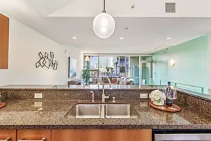 321 Tenth Ave, San Diego, CA 92101 - Photo 22