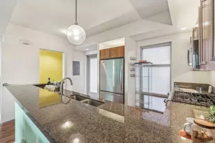 321 Tenth Ave, San Diego, CA 92101 - Photo 20