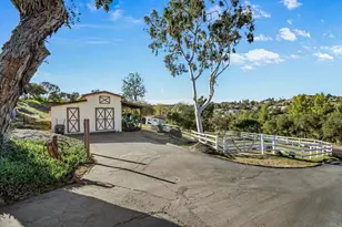 2157 Via Dieguenos, Alpine, CA 91901 - Photo 26