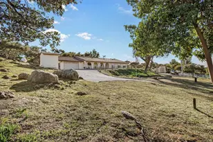 2157 Via Dieguenos, Alpine, CA 91901 - Photo 2