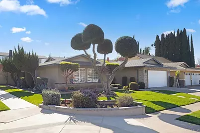 4358 E Holtwood Avenue, Anaheim, CA 92807 - Photo 2