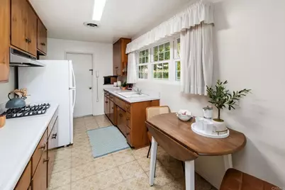 13428 Standish Drive, Poway, CA 92064 - Photo 12