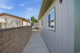 1481 Martinique Dr, Hemet, CA 92543 - Photo 44