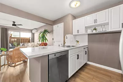 3549 Castle Glen Drive #117, San Diego, CA 92123 - Photo 6