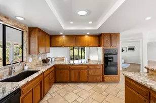 2018 Vista Grande Dr, Vista, CA 92084 - Photo 8