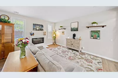 448 Kennedy Court, Escondido, CA 92027 - Photo 8