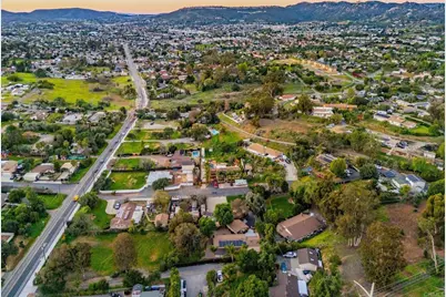1130 Pebble Springs Lane, Escondido, CA 92026 - Photo 48
