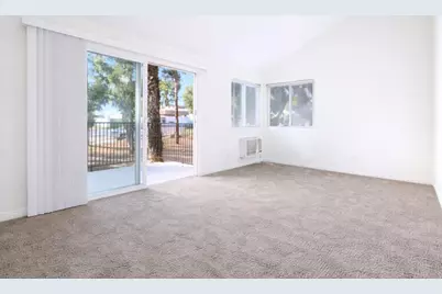 1145 Helix St #5, Spring Valley, CA 91977 - Photo 6