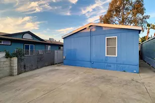 300 Thornton Dr, El Cajon, CA 92021 - Photo 2