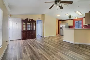 300 Thornton Dr, El Cajon, CA 92021 - Photo 16