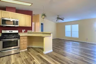 300 Thornton Dr, El Cajon, CA 92021 - Photo 20