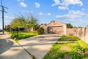 986 Merritt Dr, El Cajon, CA 92020 - Photo 2