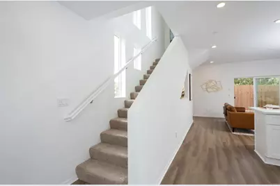 4982 Ocean View Boulevard, San Diego, CA 92113 - Photo 14