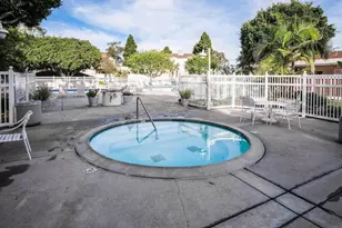 7067 Camino Revueltos, San Diego, CA 92111 - Photo 22