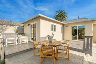 1715 Cedar St, Santa Monica, CA 90405 - Photo 22