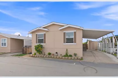 12824 Granada Drive #322, Poway, CA 92064 - Photo 2