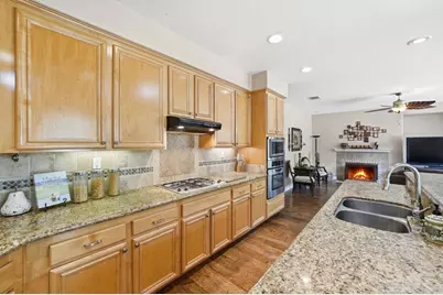 563 Scenic Trail Place, Chula Vista, CA 91914 - Photo 10