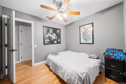 6880 Barker Way, San Diego, CA 92119 - Photo 20