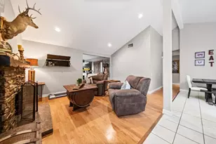 6880 Barker Way, San Diego, CA 92119 - Photo 8