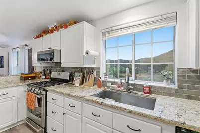 306 Almyra Road, El Cajon, CA 92019 - Photo 10