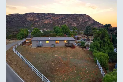 306 Almyra Road, El Cajon, CA 92019 - Photo 32