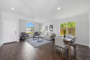 3397 Redwing Dr, Oceanside, CA 92058 - Photo 10