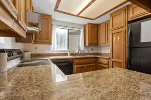 5170 Clairemont Mesa Blvd, San Diego, CA 92117 - Photo 6